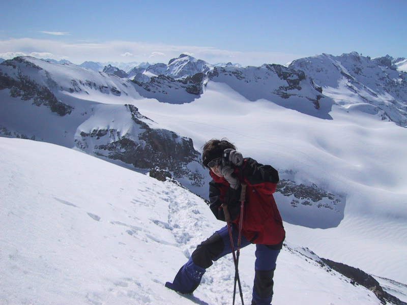 Ostern02_Blick_v_Urirotstock_Richtg_Brunnistock-Toedi-Titlis